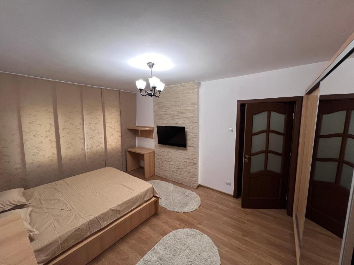 Mnm Mitropolie Apartment Яш Екстериор снимка